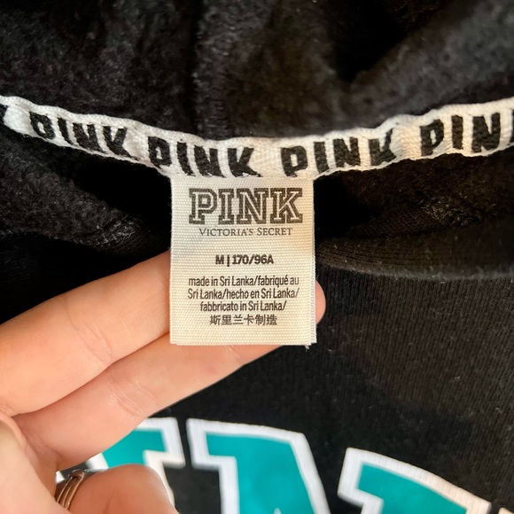 ⭐️PINK ⭐️BRAND NEW CONDITION - Picture 2 of 2